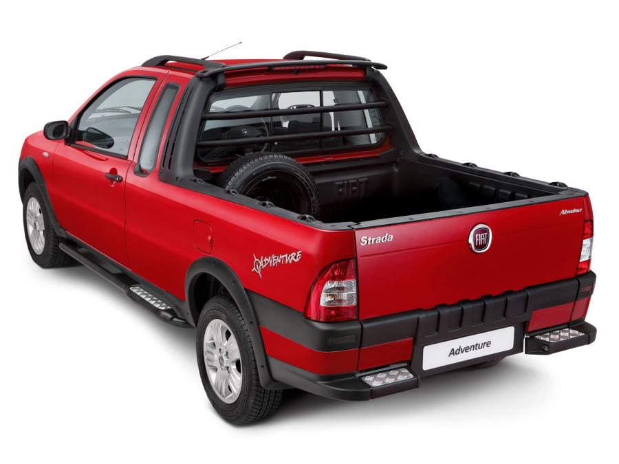  Fiat Strada X-Space Adventure 2007 года  (фото 4 из 8)